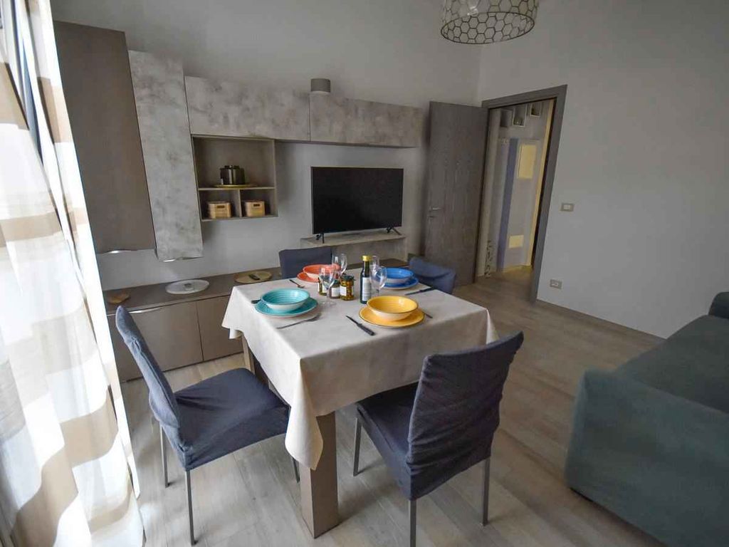 Ferienwohnung mit Klimaanlage und Balkon