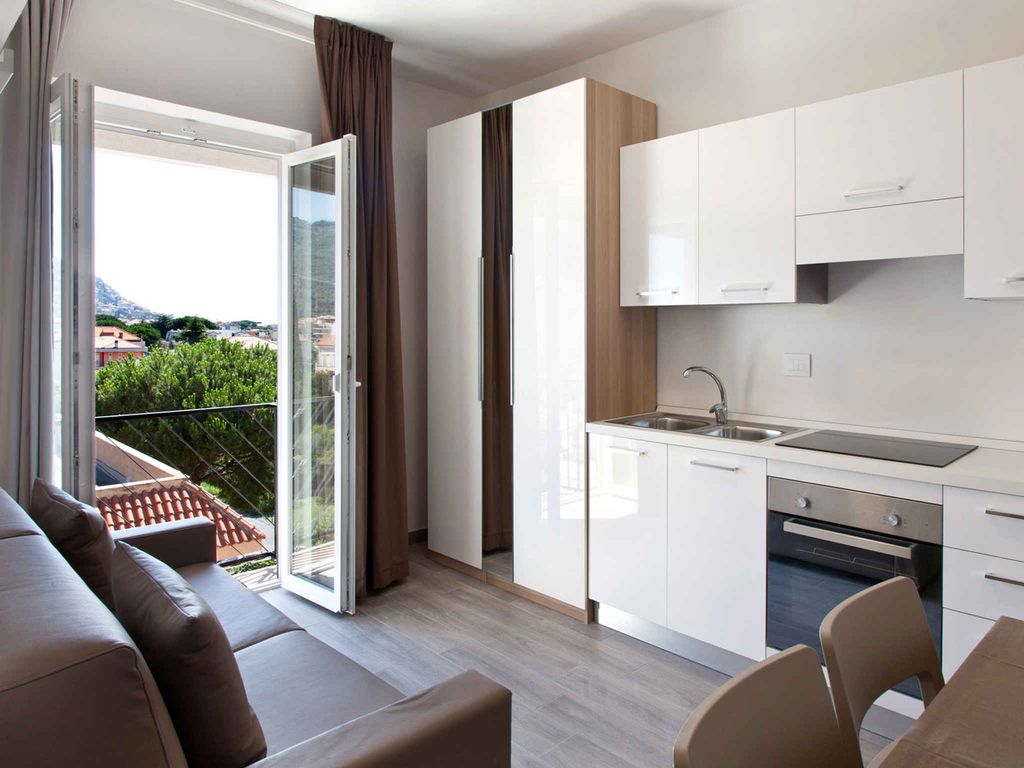 Ferienwohnung mit Klimaanlage und Pool