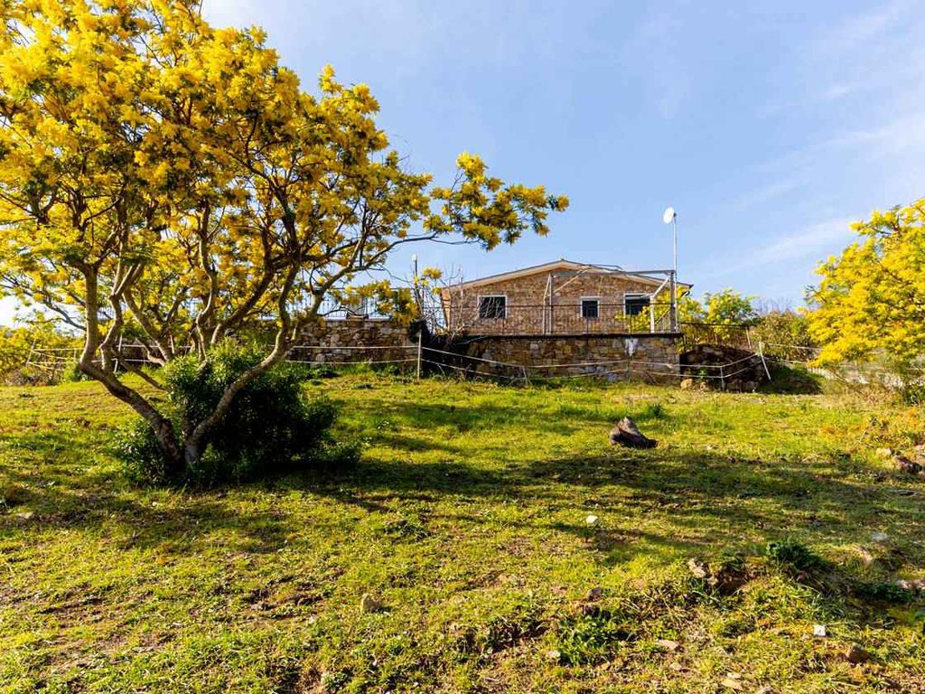 Ferienwohnung mit Klimaanlage, Internet und Pool