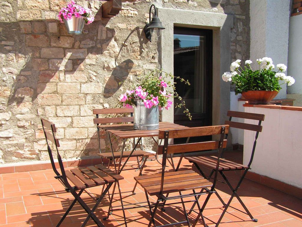 Ferienwohnung in ruhiger Lage in mitten der Weinberge