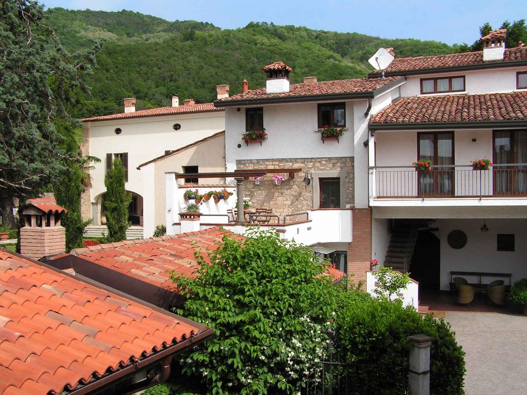 Ferienwohnung in ruhiger Lage in mitten der Weinberge