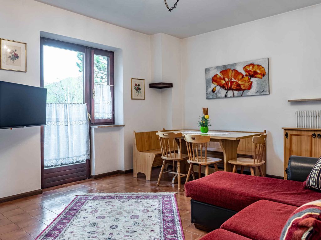 Ferienwohnung mit Balkon mit Blick auf die Berge