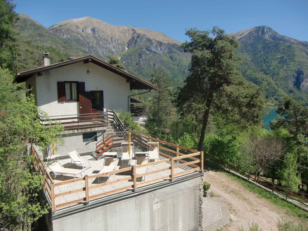 Ferienwohnung mit Terrasse