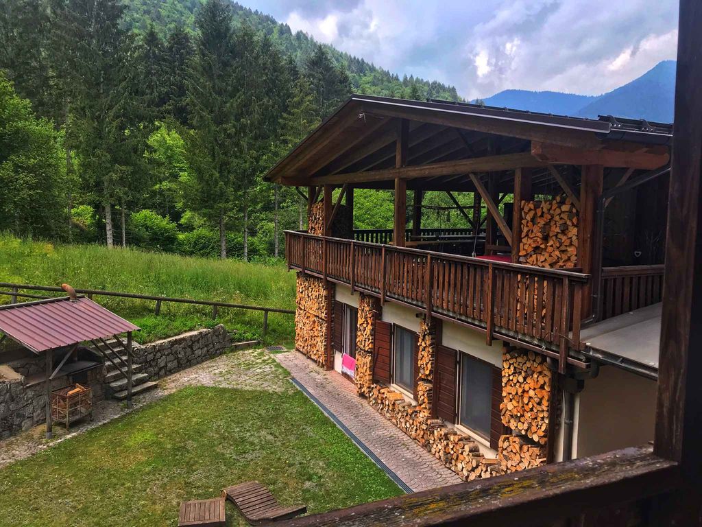 Ferienwohnung in den Bergen in der Nähe des Ledrosees