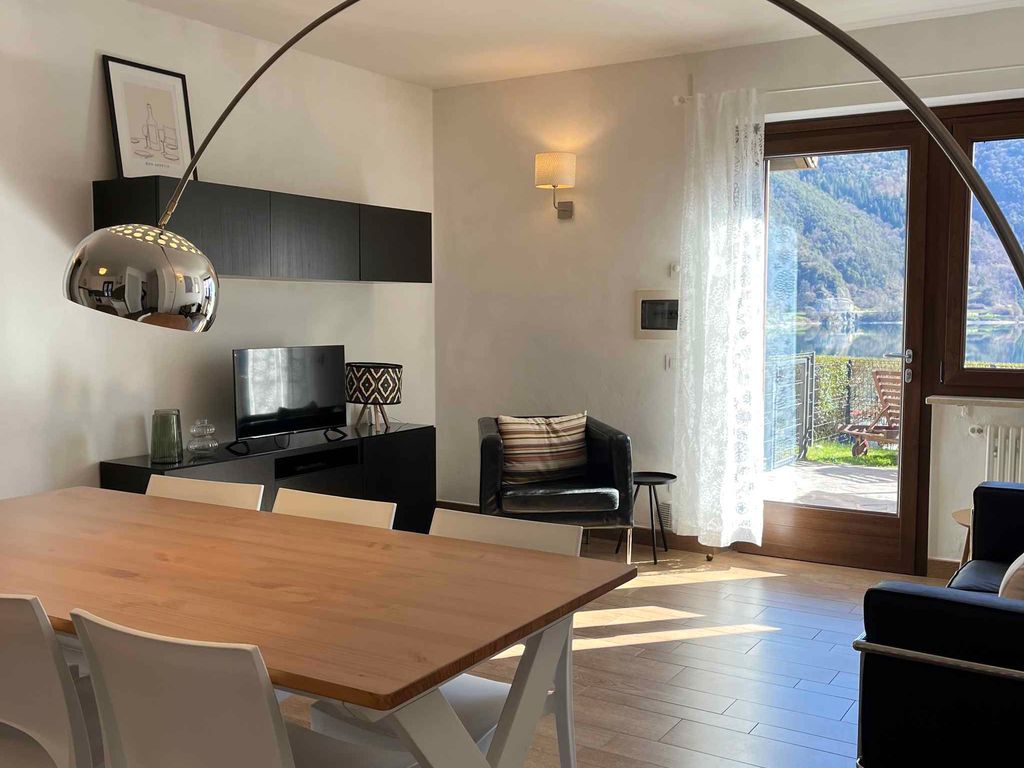 Ferienhaus mit privatem Zugang zum See