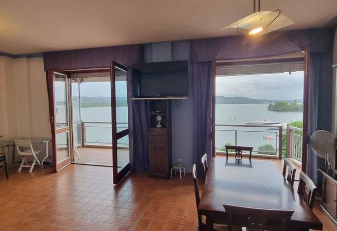 Ferienwohnung mit Blick auf den Lago Maggiore