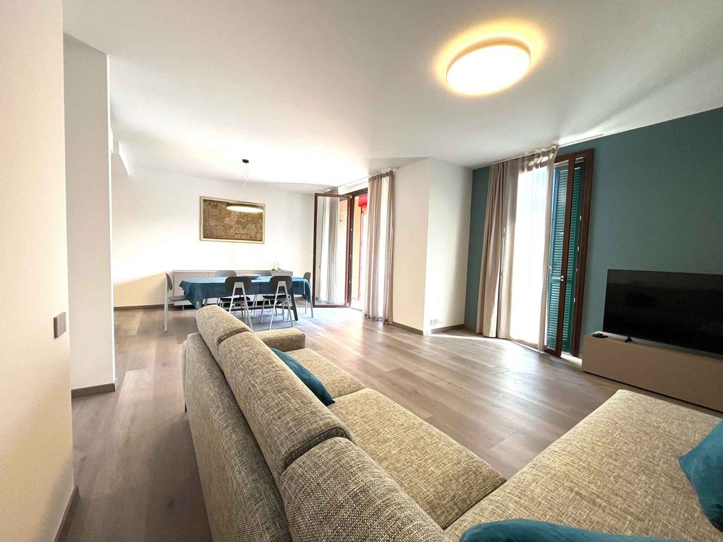 Ferienwohnung mit Balkon