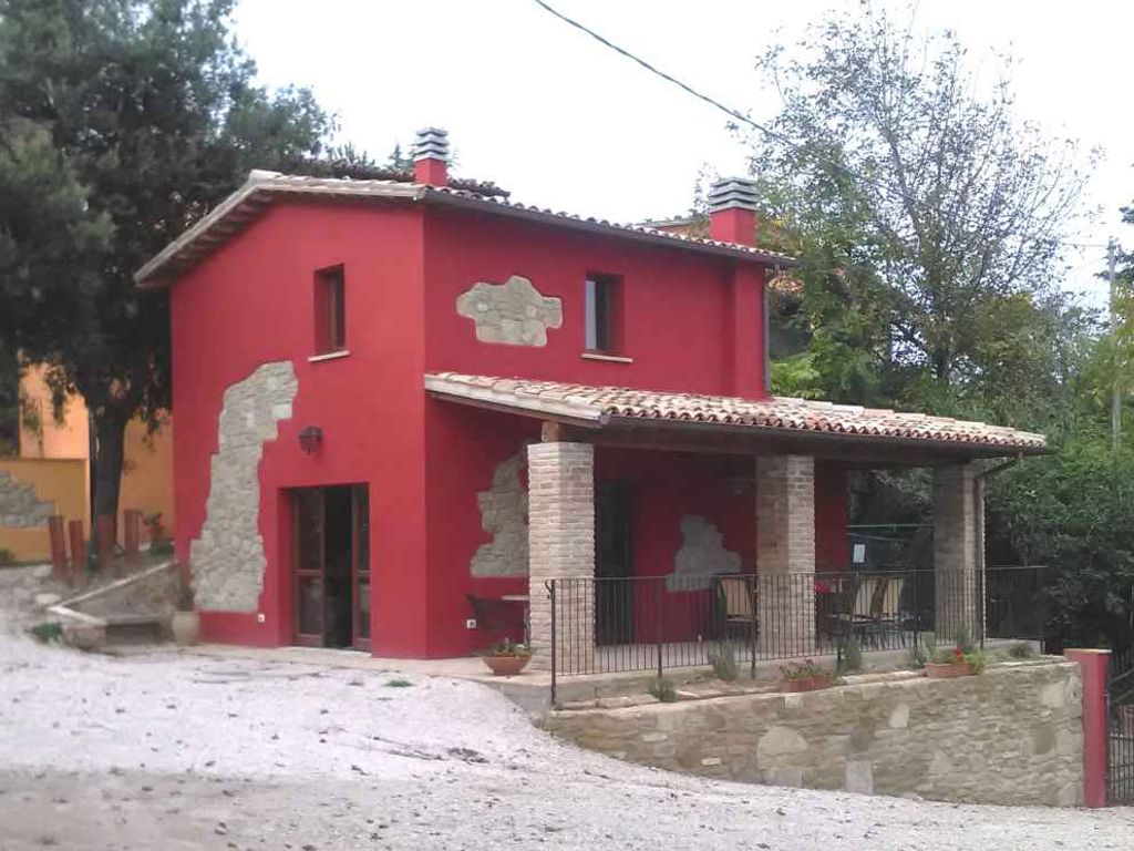 Ferienhaus mit Pool für Familien und Gruppen geeignet