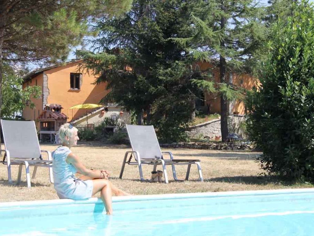 Ferienhaus mit Pool für Familien und Gruppen geeignet