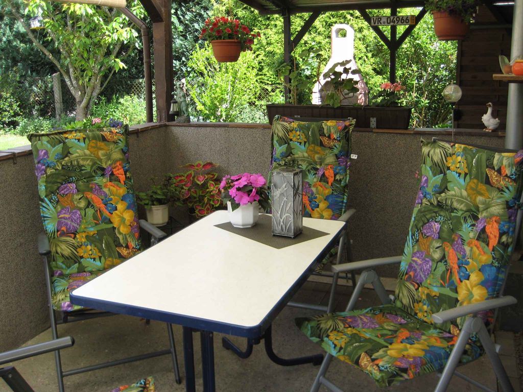 Ferienhaus mit Terrasse und kostenlosen Internet