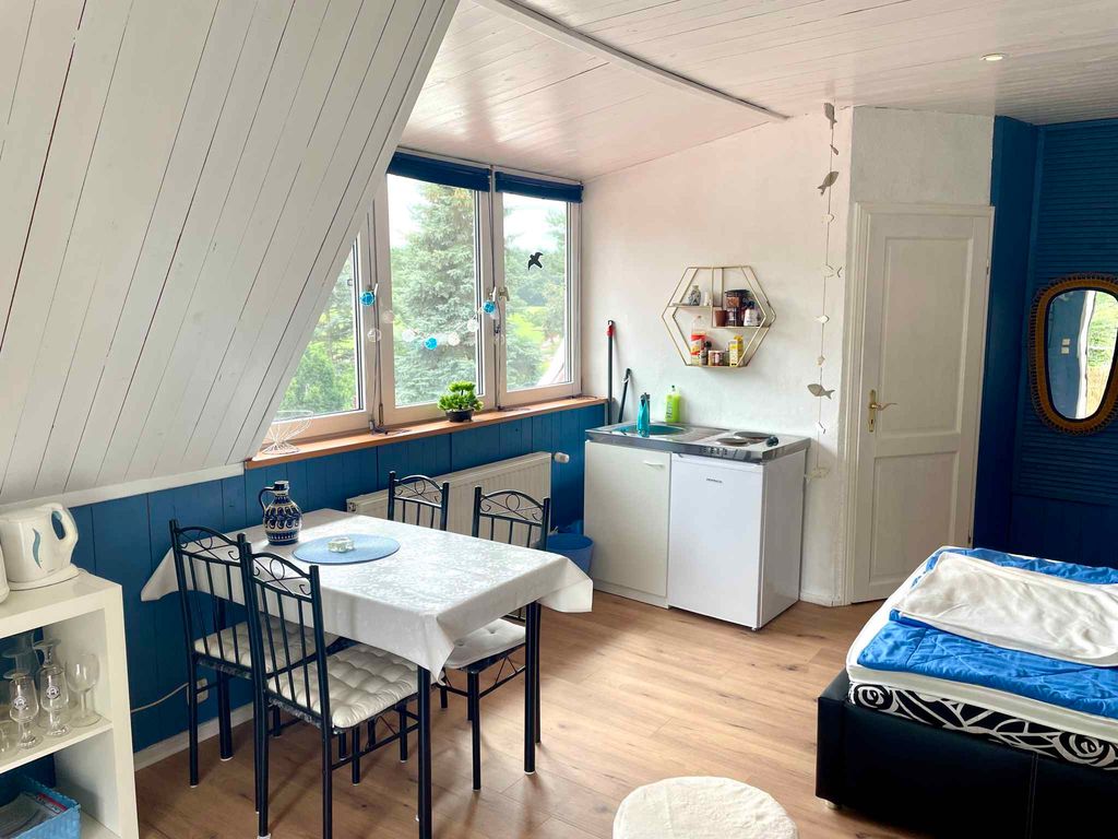 Studio mit Terrasse und Garten