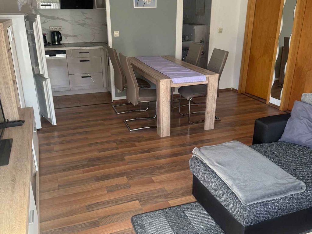 Ferienwohnung in ruhiger Lage nur 4000 m von der Ostsee entfernt