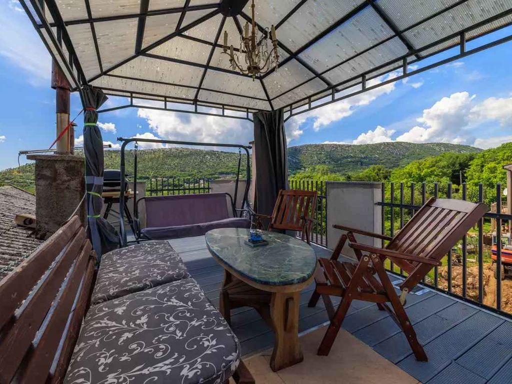 Ferienwohnung mit großer Dachterrasse und Panoramablick