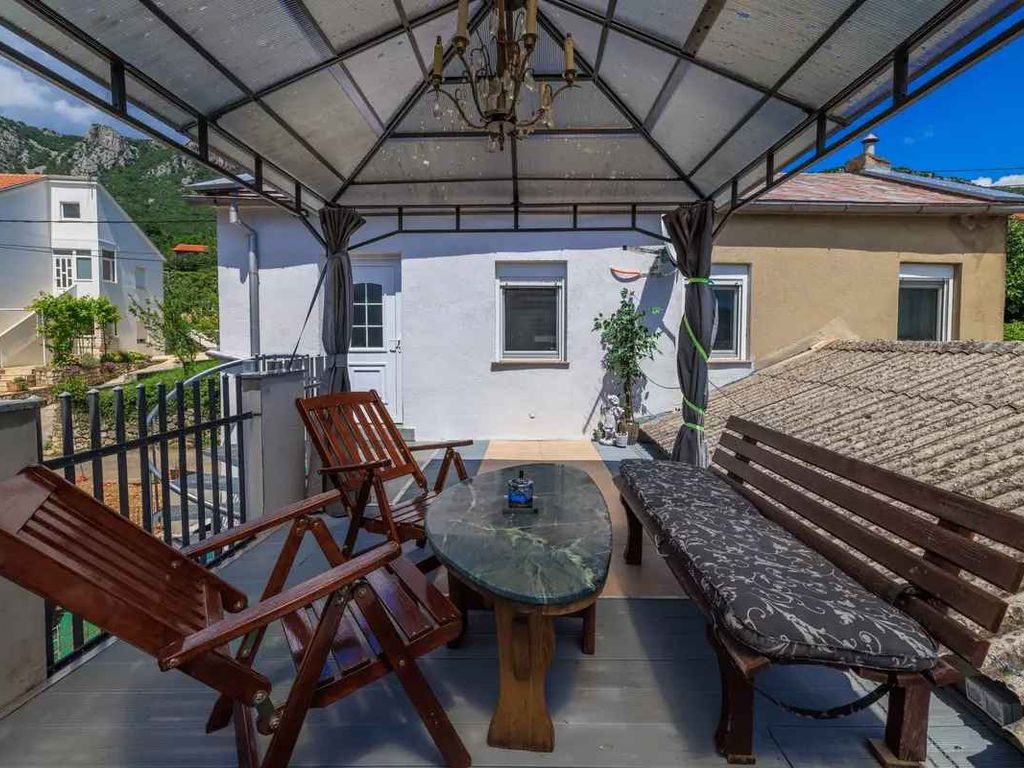 Ferienwohnung mit großer Dachterrasse und Panoramablick
