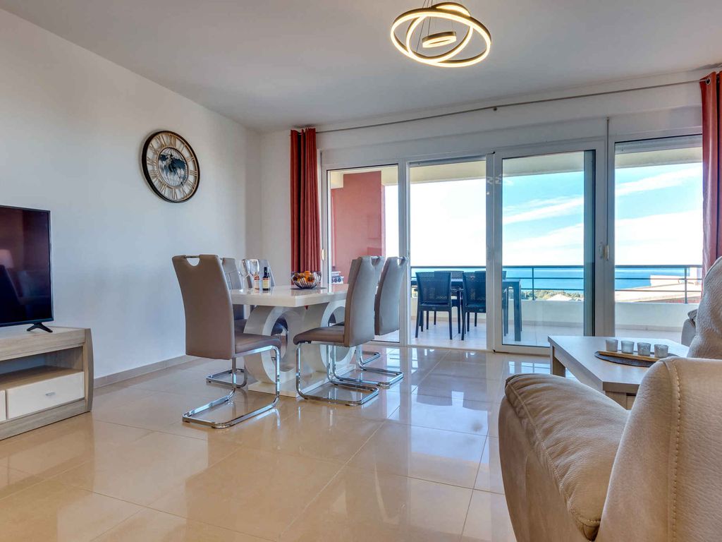 Ferienwohnung mit Balkon und Klimaanlage