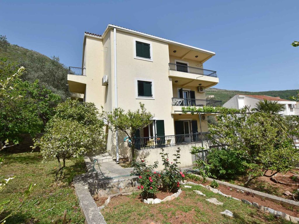 Ferienwohnung für 4 Personen in Petrovac