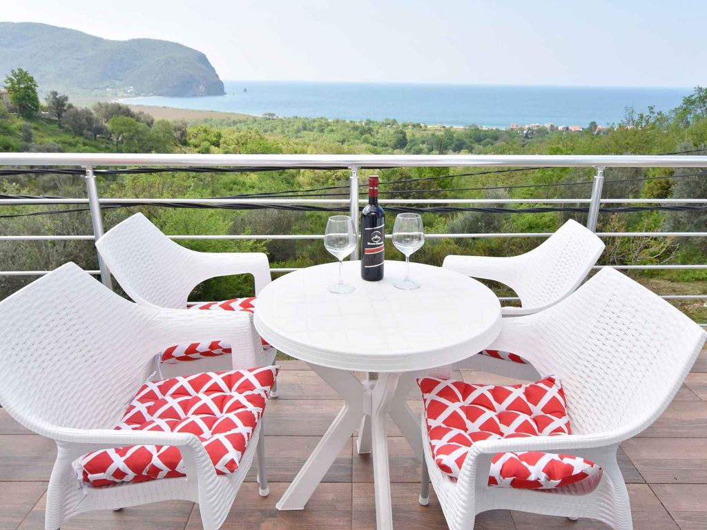 Ferienwohnung für 6 Personen in Petrovac