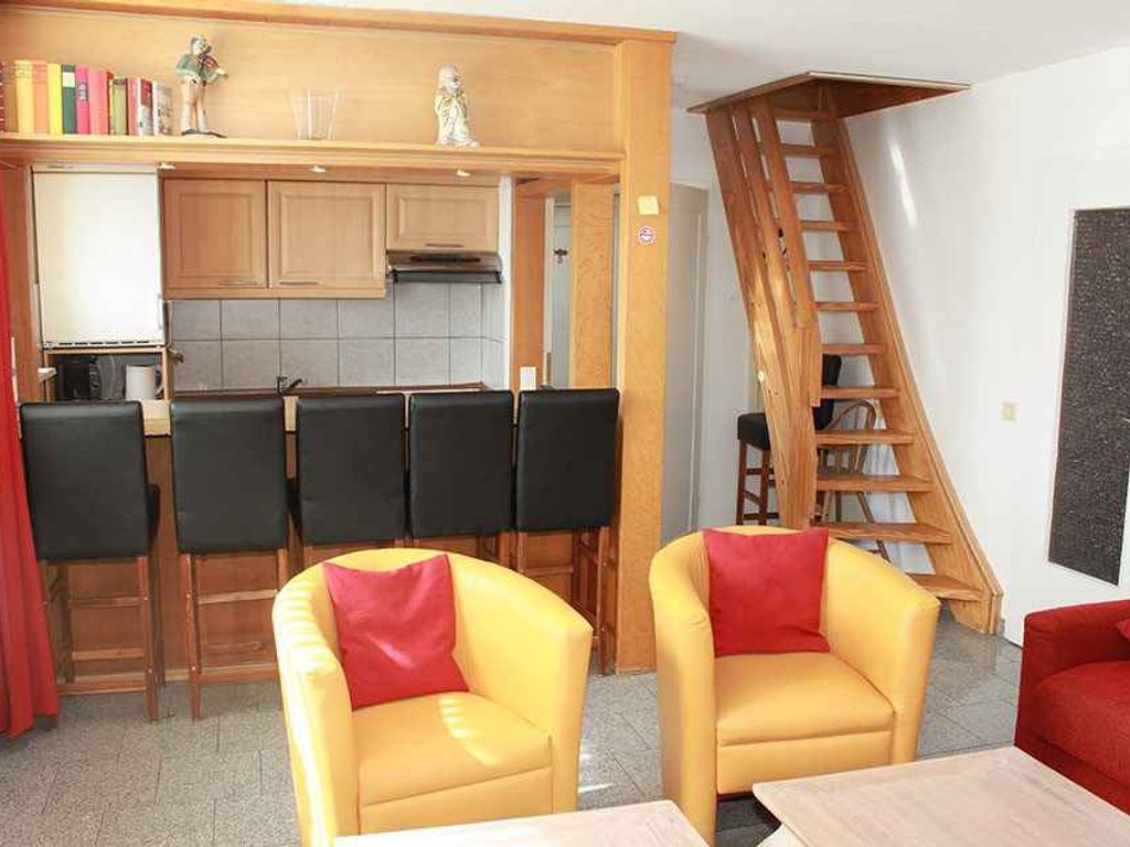 Ferienwohnung mit Garten und Strandkorb