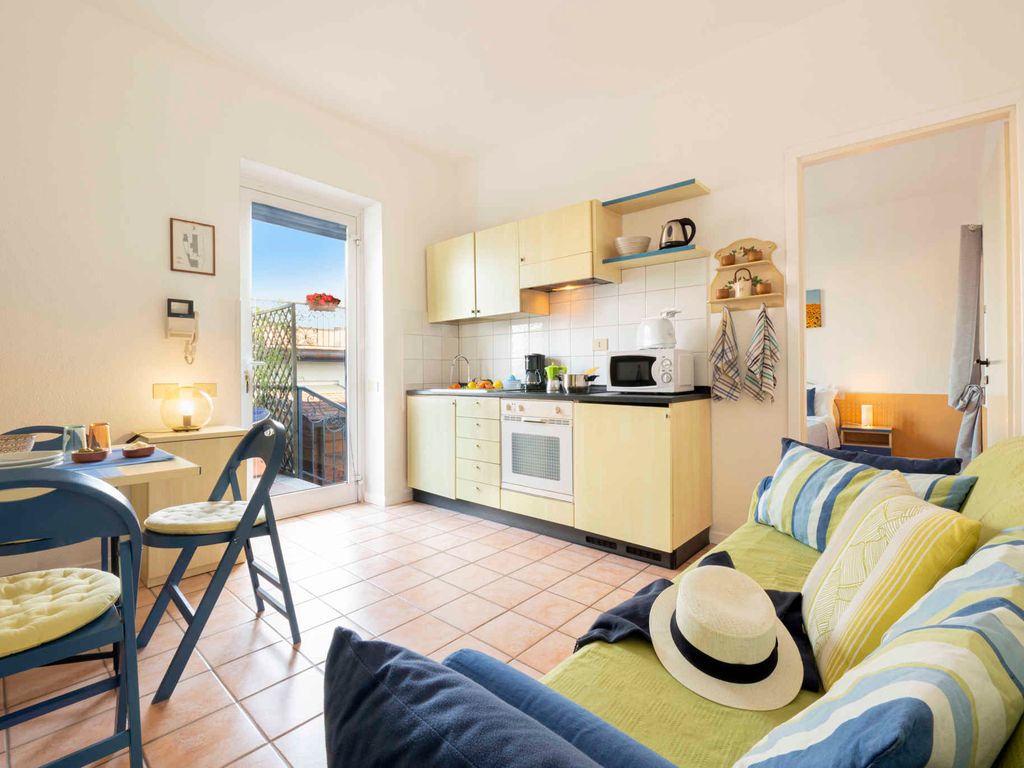Ferienwohnung mit Balkon oder Terrasse, Privatstrand und Parkplatz