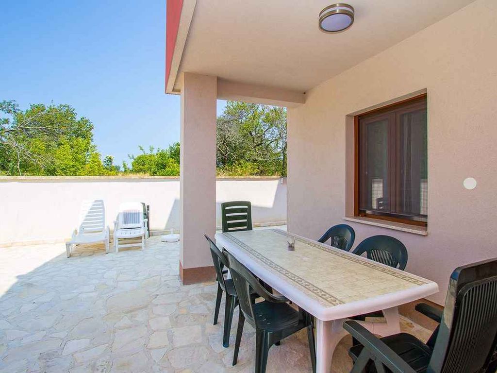 Ferienwohnung mit Klimaanlage und Grill
