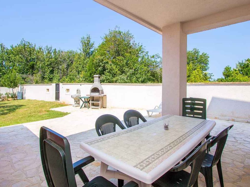 Ferienwohnung mit Klimaanlage und Grill
