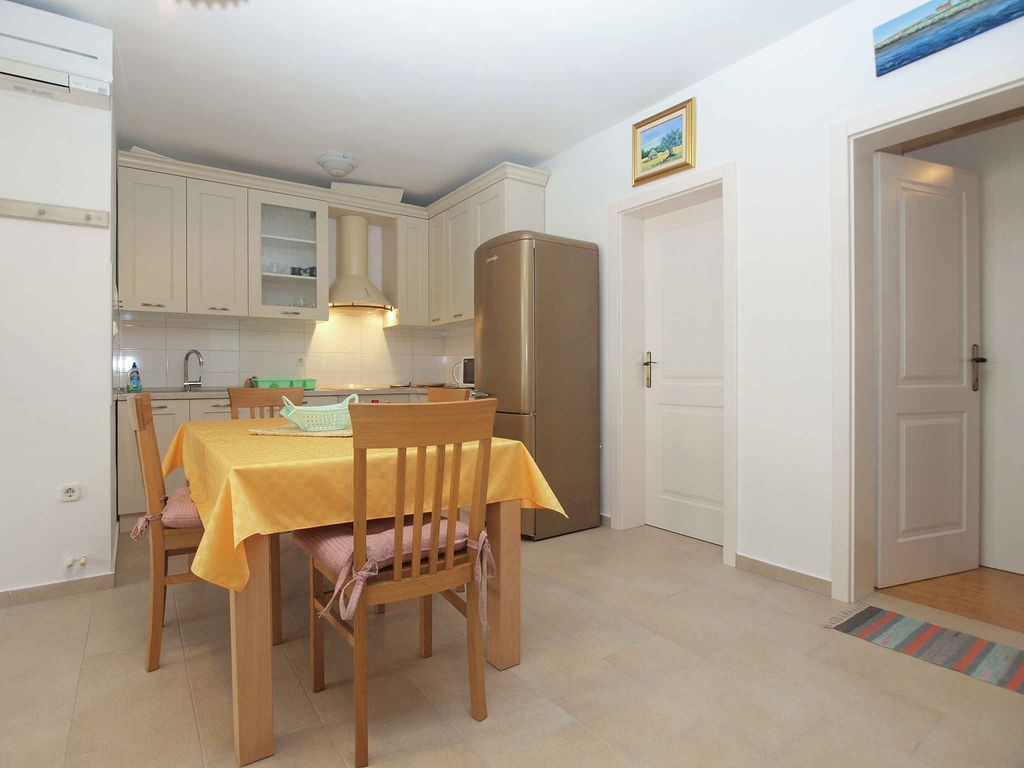 Ferienwohnung mit Klimaanlage und Terrasse