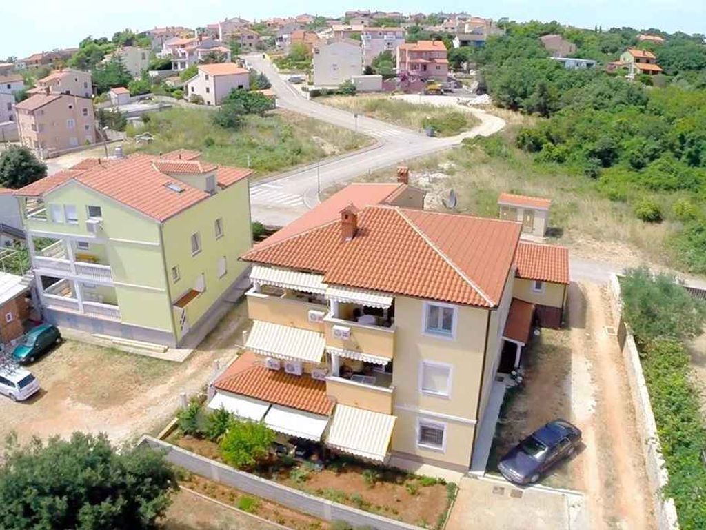 Ferienwohnung mit Balkon und Meerblick