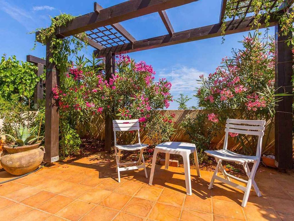 Ferienwohnung mit Balkon und Meerblick
