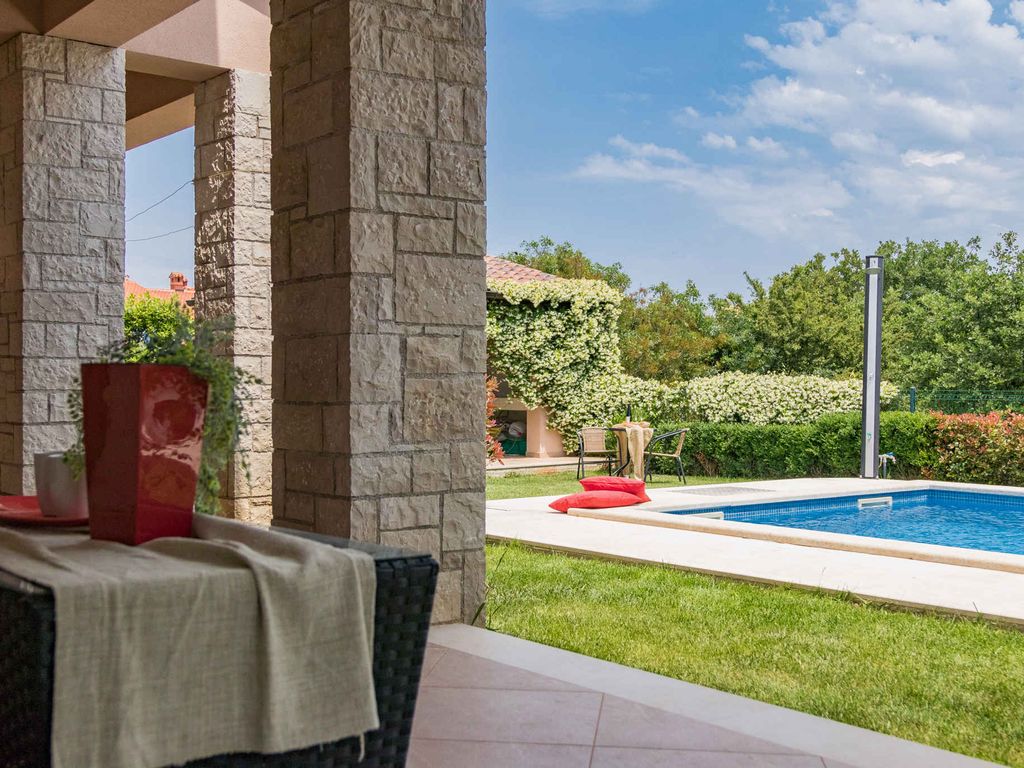 Ferienwohnung mit Pool