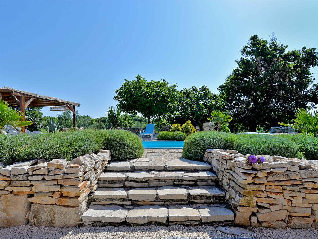 Ferienhaus mit Pool