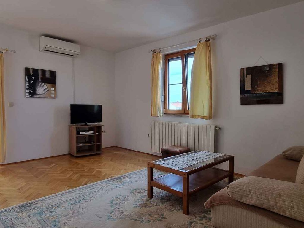 Ferienwohnung mit Klimaanlage und Internet