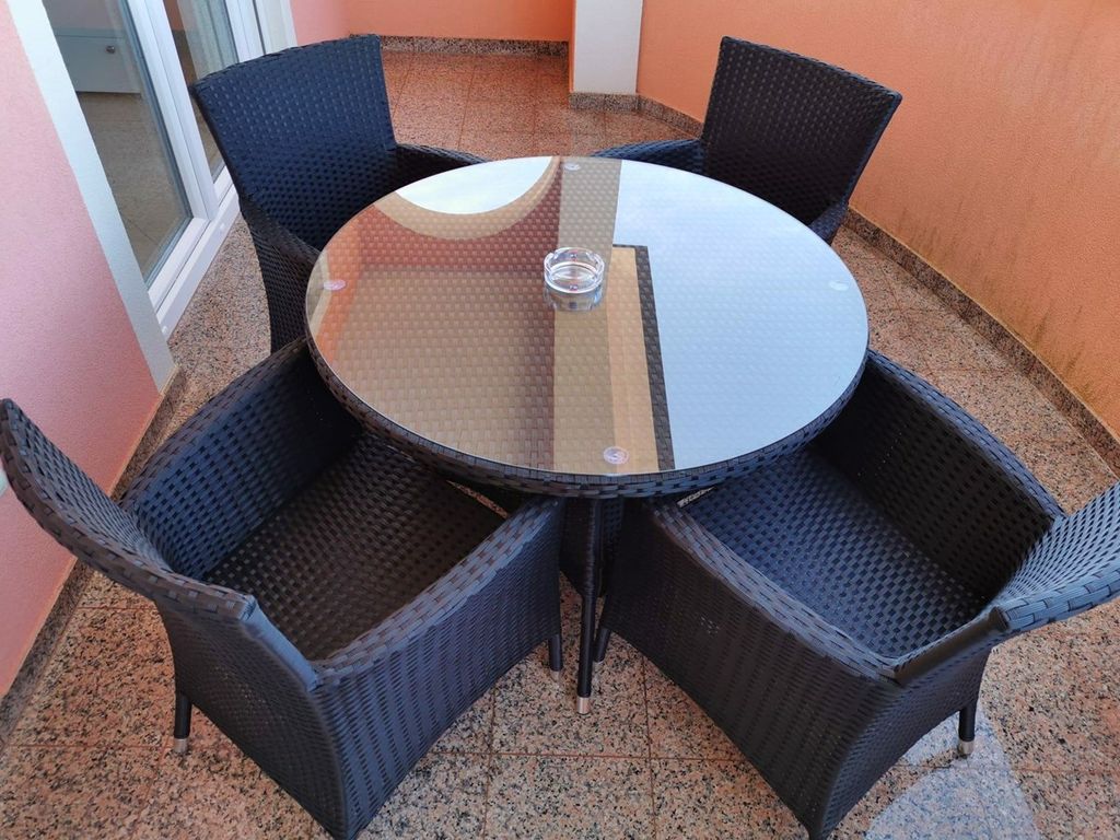 Ferienwohnung mit Terrasse und Klimaanlage