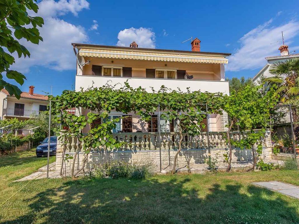 Ferienwohnung mit Terrasse und Klimaanlage
