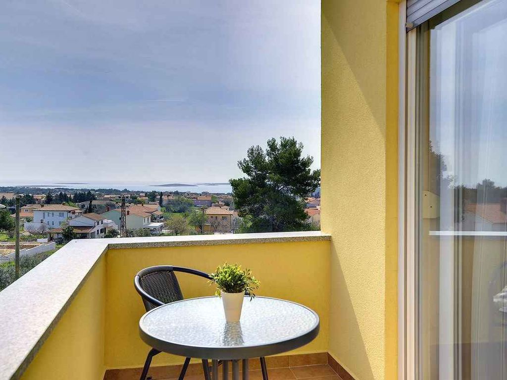 Ferienwohnung mit Grill, Balkon und Meerblick