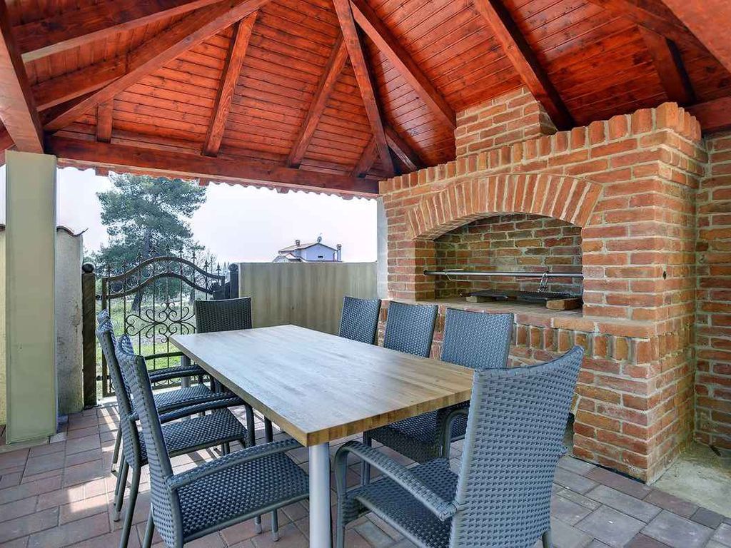 Ferienwohnung mit Grill, Balkon und Meerblick