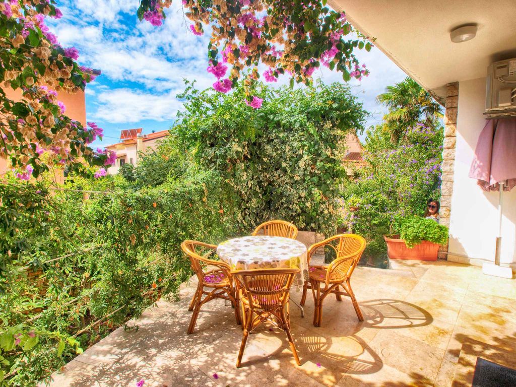 Ferienwohnung mit Klimaanlage und Terrasse