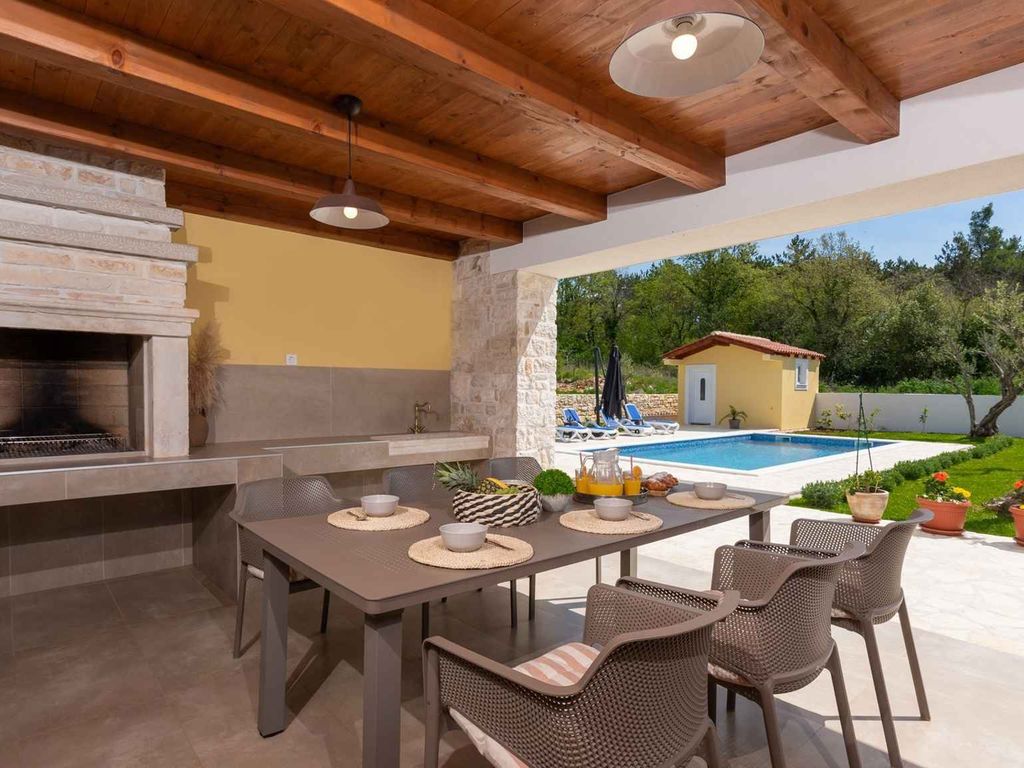 Villa mit Pool im Süden Istriens