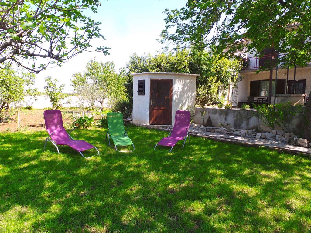 Ferienwohnung mit Terrasse