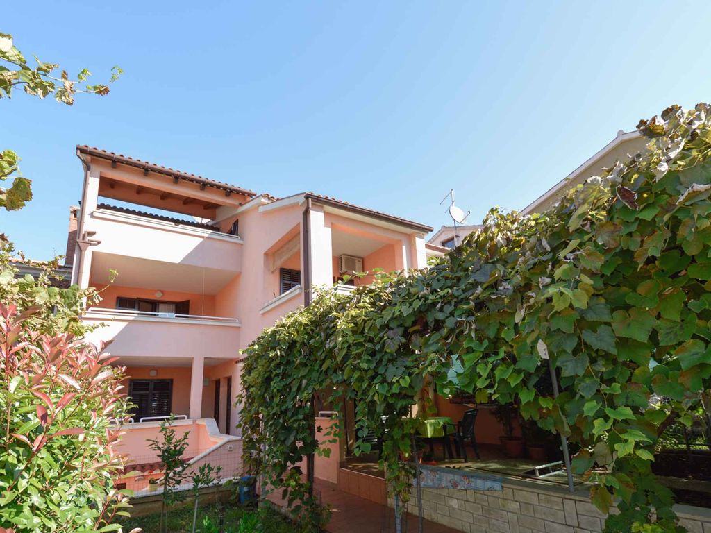 Studio mit Terrasse und Klimaanlage