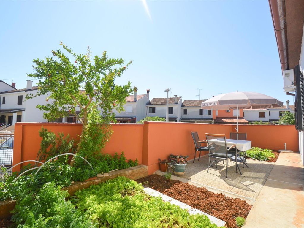 Ferienwohnung mit Terrasse und Klimaanlage