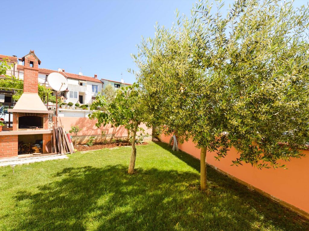 Ferienwohnung mit Terrasse und Klimaanlage