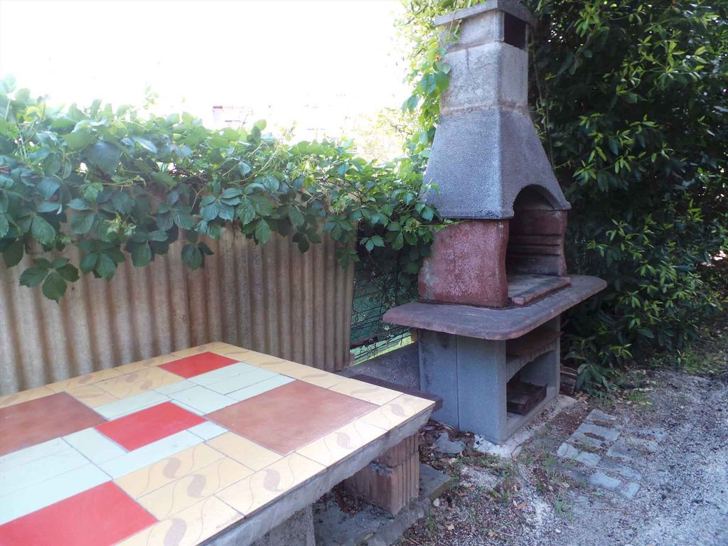 Ferienwohnung mit Balkon und Grillmöglichkeit