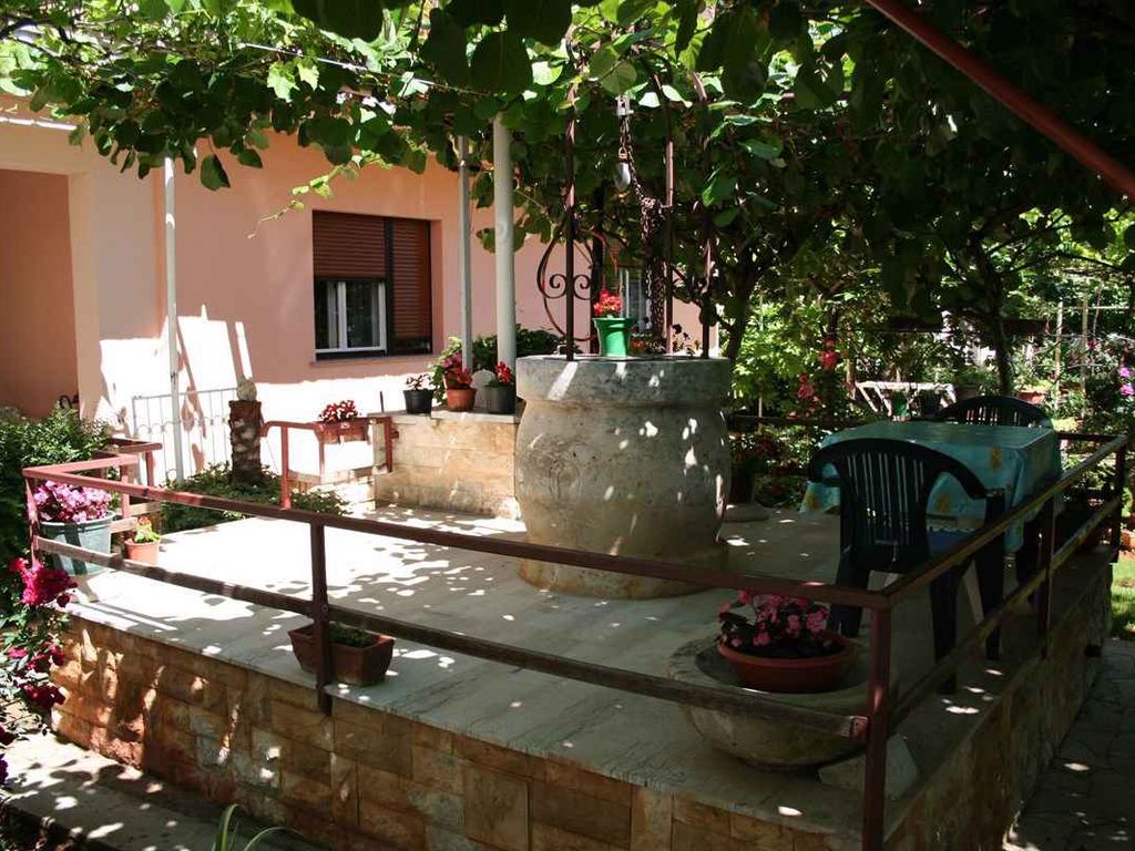 Ferienwohnung mit Klimaanlage und Grill