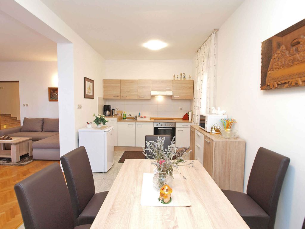 Ferienwohnung mit Klimaanlage und Terrasse