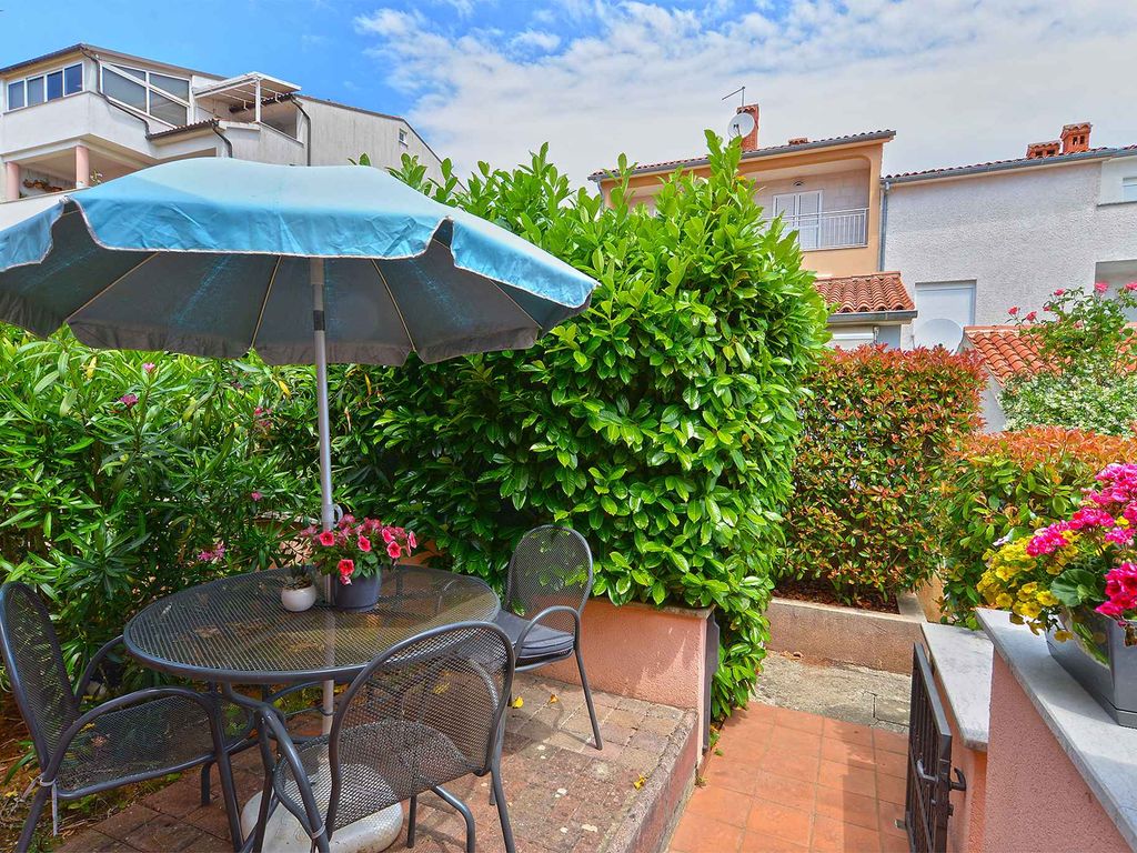 Ferienwohnung mit Klimaanlage und Terrasse