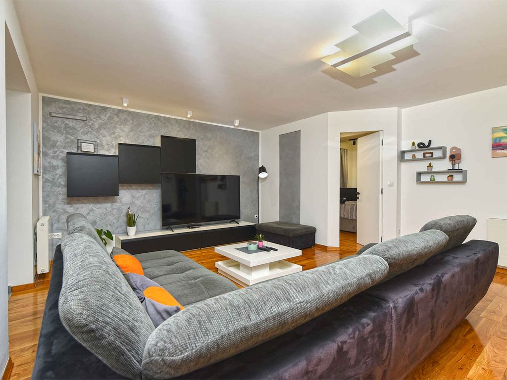Ferienwohnung mit Klimaanlage, Waschmaschine und Grillmöglichkeit