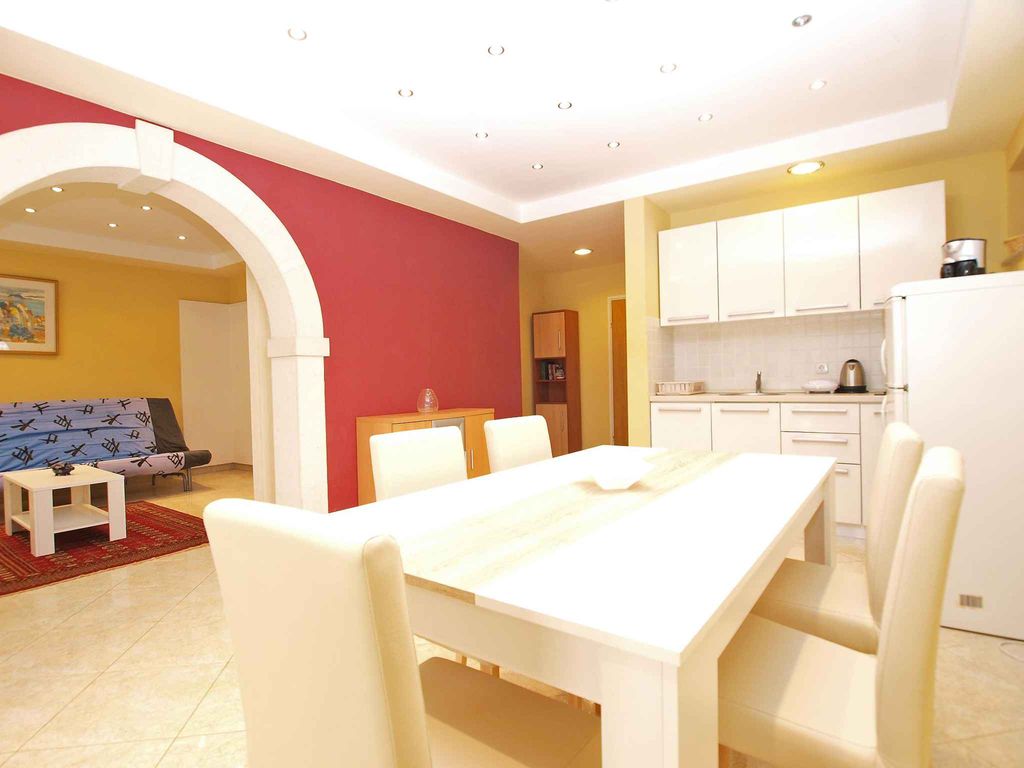 Ferienwohnung mit Terrasse
