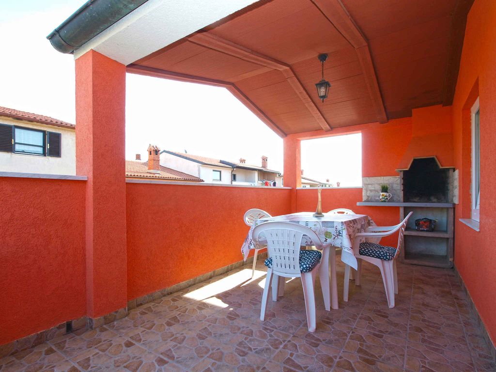 Ferienwohnung mit Waschmaschine und Grill