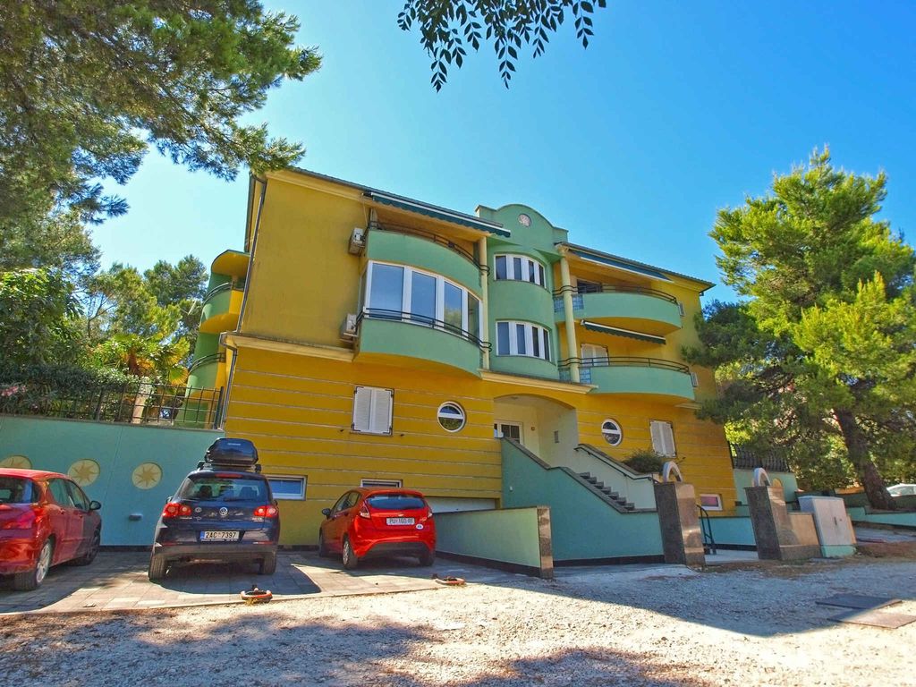 Ferienwohnung mit Klimaanlage und privater Terrasse