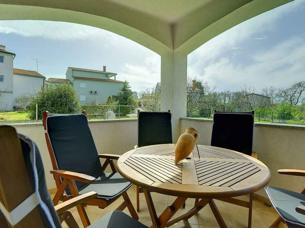 FerienWohnung mit Klimaanlage und Pool